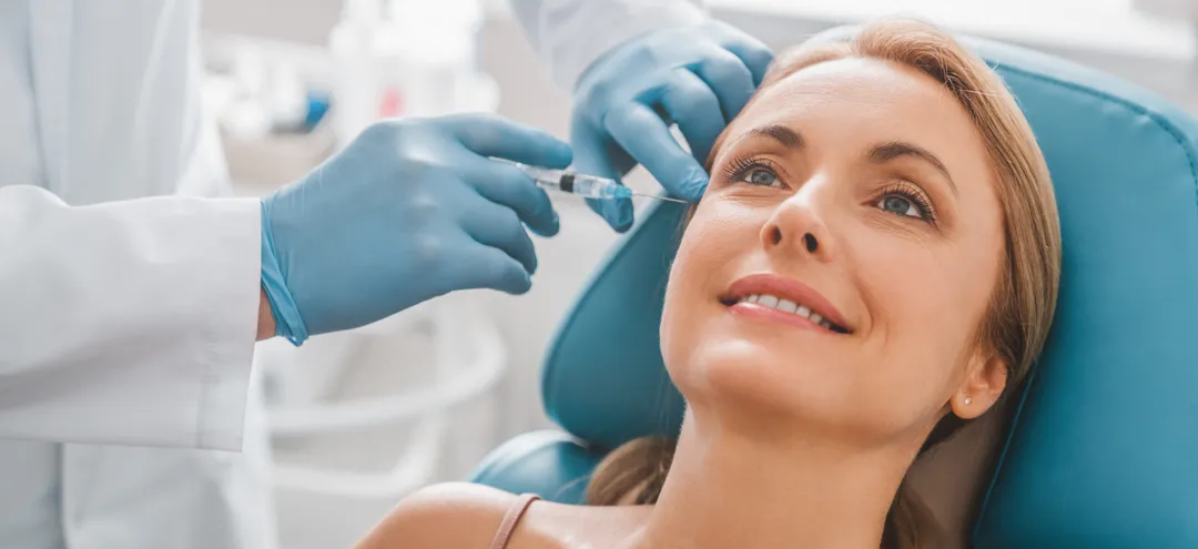 Botox Brow Lift: What You Should Know // What is a Botox Brow Lift? // How Does Botox Lift the Brows? // Which Muscles Are Involved? // Benefits of a Botox Brow Lift // Who is a